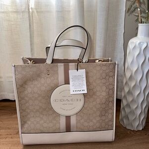 Coach Dempsey tote 4
